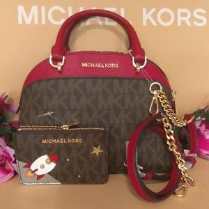 SALE💰 MK  purse crossbody w/wallet keychain
